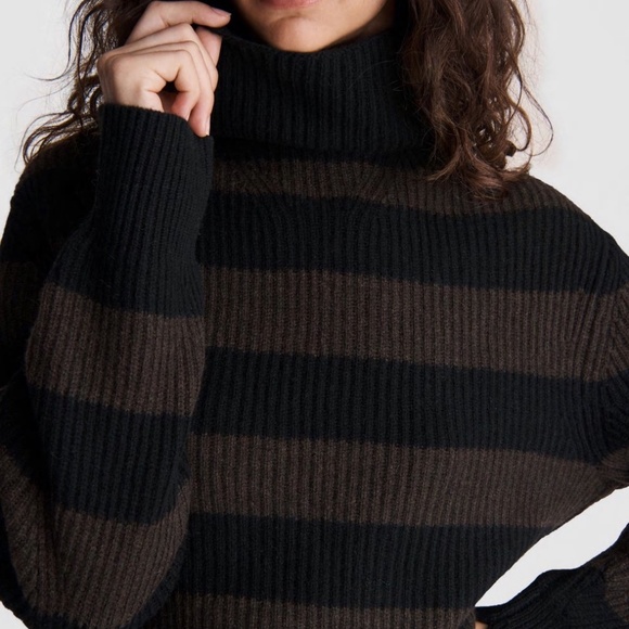 Pierce Cashmere Wide Striped Turtleneck Sweater from Rag&Bone - Picture 2 of 13